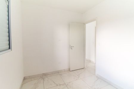 Quarto 1 de apartamento para alugar com 2 quartos, 56m² em Cidade Líder, São Paulo