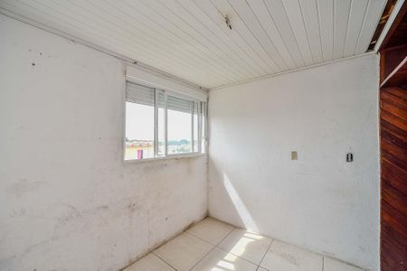 Sala de apartamento à venda com 2 quartos, 43m² em Rubem Berta, Porto Alegre