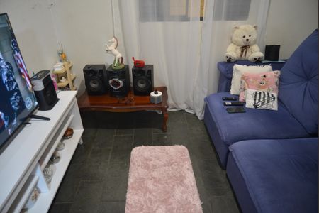 Casa à venda com 306m², 3 quartos e sem vagaSala