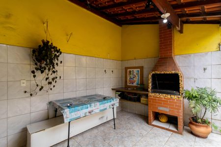 Casa à venda com 150m², 3 quartos e 3 vagas Casa à venda com 150m², 3 quartos e 3 vagasArea Externa