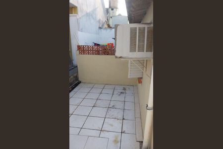 Casa de condomínio à venda com 60m², 2 quartos e 2 vagasÁrea Externa 