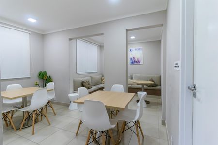 Apartamento à venda com 41m², 2 quartos e 1 vaga Apartamento à venda com 41m², 2 quartos e 1 vagaÁrea comum - Salão de festas