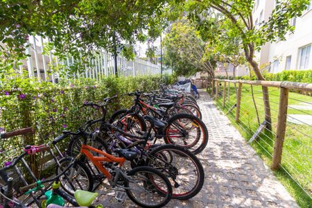 Apartamento à venda com 41m², 2 quartos e 1 vaga Apartamento à venda com 41m², 2 quartos e 1 vagaBicicletário