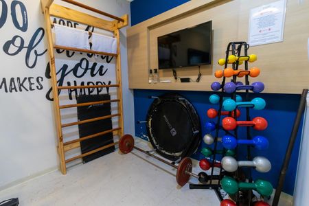 Apartamento à venda com 41m², 2 quartos e 1 vaga Apartamento à venda com 41m², 2 quartos e 1 vagaÁrea comum - Academia