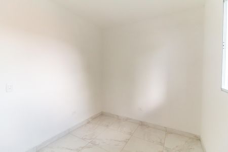 Quarto 1 de apartamento para alugar com 2 quartos, 56m² em Cidade Líder, São Paulo