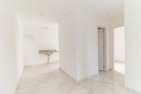 Sala de apartamento para alugar com 2 quartos, 56m² em Cidade Líder, São Paulo