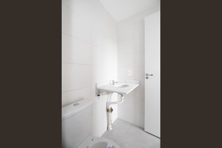 Studio para alugar com 27m², 1 quarto e sem vaga Studio para alugar com 27m², 1 quarto e sem vagaBanheiro da Suíte