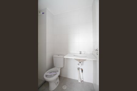 Studio para alugar com 27m², 1 quarto e sem vaga Studio para alugar com 27m², 1 quarto e sem vagaBanheiro da Suíte