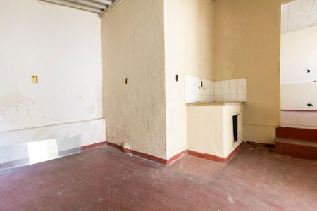 Casa à venda com 255m², 2 quartos e sem vagaSala e Cozinha