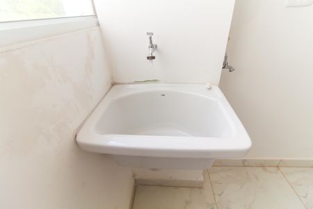 Apartamento para alugar com 56m², 2 quartos e 1 vaga Apartamento para alugar com 56m², 2 quartos e 1 vagaCozinha e Área de Serviço