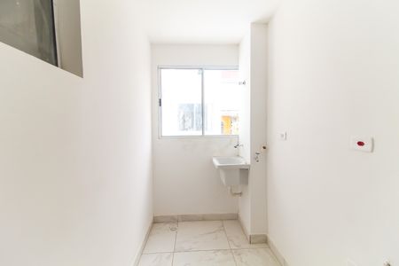 Apartamento para alugar com 56m², 2 quartos e 1 vaga Apartamento para alugar com 56m², 2 quartos e 1 vagaCozinha e Área de Serviço