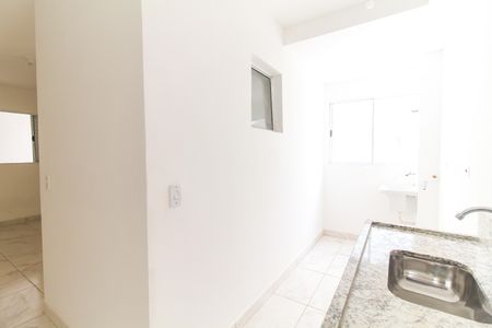 Apartamento para alugar com 56m², 2 quartos e 1 vaga Apartamento para alugar com 56m², 2 quartos e 1 vagaCozinha e Área de Serviço