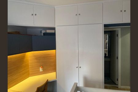 Quarto de apartamento à venda com 2 quartos, 69m² em Aclimação, São Paulo