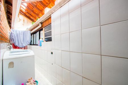 Casa à venda com 366m², 6 quartos e 5 vagas Casa à venda com 366m², 6 quartos e 5 vagasÁrea de serviço das casas 2,3 e 4