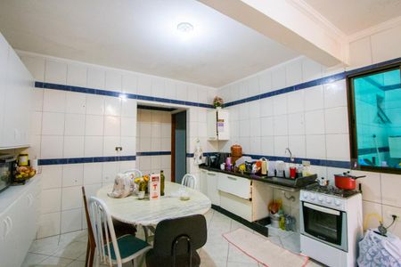 Casa à venda com 366m², 6 quartos e 5 vagas