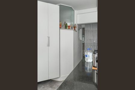 Apartamento à venda com 220m², 3 quartos e sem vagaCozinha