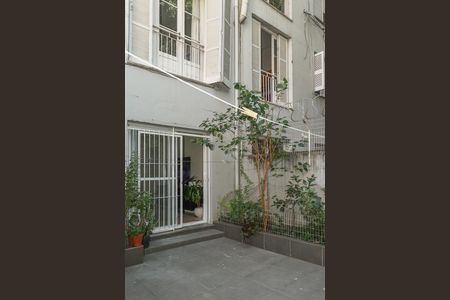 Apartamento à venda com 220m², 3 quartos e sem vagaFundos