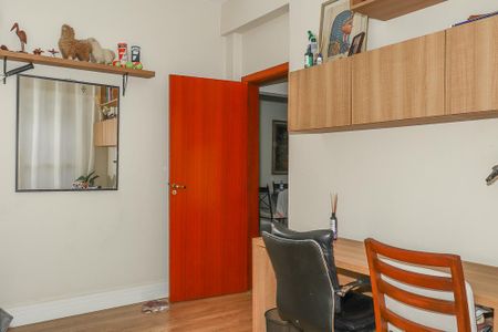Apartamento à venda com 220m², 3 quartos e sem vagaEscritório / Quarto