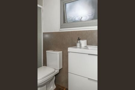 Apartamento à venda com 220m², 3 quartos e sem vagaBanheiro Fundos