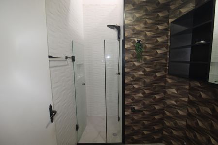 Casa de condomínio à venda com 97m², 2 quartos e 2 vagasBanheiro