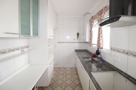 Casa de condomínio à venda com 97m², 2 quartos e 2 vagasCozinha