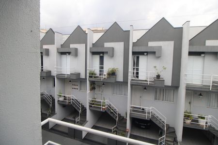 Casa de condomínio à venda com 97m², 2 quartos e 2 vagasQuarto 2 - Varanda