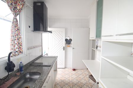 Casa de condomínio à venda com 97m², 2 quartos e 2 vagasCozinha