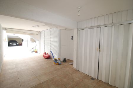 Casa de condomínio à venda com 97m², 2 quartos e 2 vagasGaragem