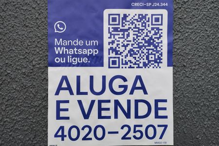 Casa de condomínio à venda com 97m², 2 quartos e 2 vagas Casa de condomínio à venda com 97m², 2 quartos e 2 vagasFachada