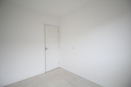 Quarto 1 de apartamento para alugar com 2 quartos, 43m² em Jardim Helga, São Paulo