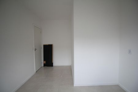 Quarto 2 de apartamento para alugar com 2 quartos, 43m² em Jardim Helga, São Paulo