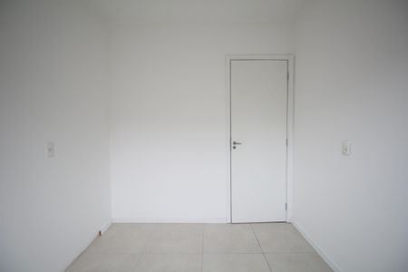 Quarto 1 de apartamento para alugar com 2 quartos, 43m² em Jardim Helga, São Paulo