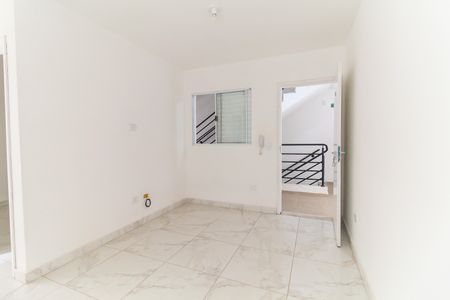 Sala de apartamento para alugar com 2 quartos, 56m² em Cidade Líder, São Paulo