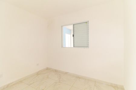 Quarto 1 de apartamento para alugar com 2 quartos, 56m² em Cidade Líder, São Paulo