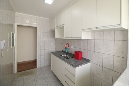 Apartamento para alugar com 65m², 2 quartos e 1 vagaCozinha