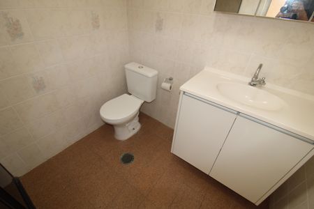 Apartamento para alugar com 65m², 2 quartos e 1 vagaBanheiro