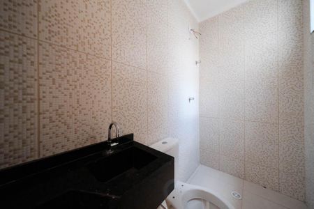 Casa à venda com 100m², 3 quartos e 2 vagasBanheiro