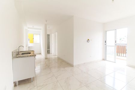 Sala/Cozinha de apartamento para alugar com 2 quartos, 56m² em Cidade Líder, São Paulo