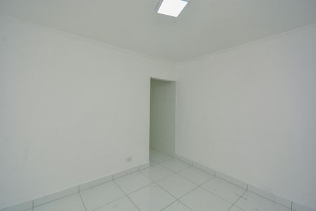 Casa para alugar com 1 quarto, 52m² em Jardim Rosa Maria, São Paulo