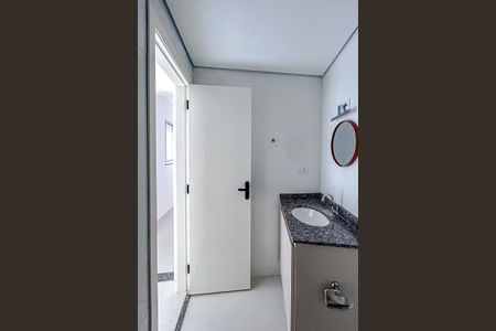 Apartamento para alugar com 36m², 2 quartos e sem vagaBanheiro
