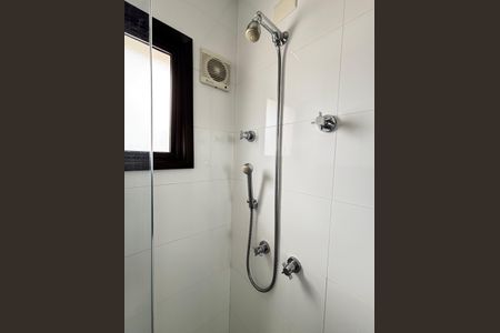 Apartamento à venda com 215m², 3 quartos e 3 vagasBanheiro da Suíte 2