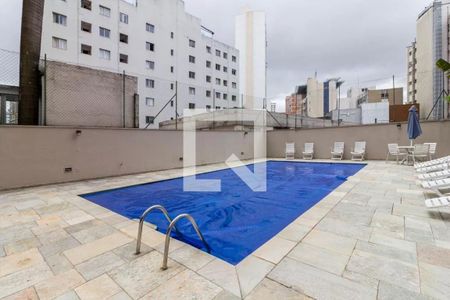 Apartamento à venda com 215m², 3 quartos e 3 vagasÁrea comum - Piscina