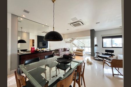 Sala de apartamento à venda com 3 quartos, 215m² em Moema, São Paulo