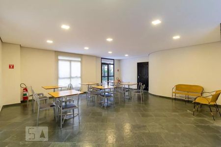 Apartamento à venda com 215m², 3 quartos e 3 vagasÁrea comum - Salão de festas