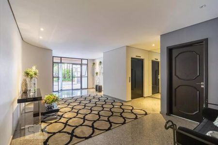 Apartamento à venda com 215m², 3 quartos e 3 vagasHall social