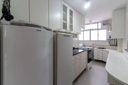 Apartamento para alugar com 90m², 3 quartos e 2 vagasCozinha