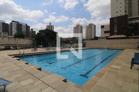Apartamento para alugar com 90m², 3 quartos e 2 vagasPiscina