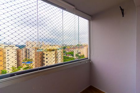 Apartamento para alugar com 90m², 3 quartos e 2 vagasVaranda