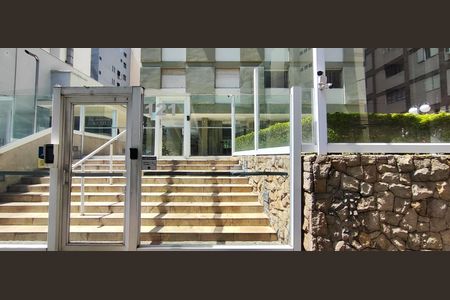 Apartamento para alugar com 120m², 3 quartos e 1 vagaFachada