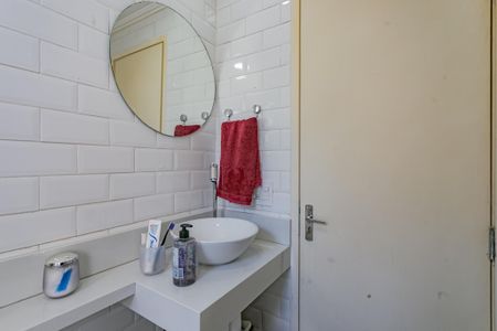 Apartamento à venda com 52m², 2 quartos e 1 vaga Apartamento à venda com 52m², 2 quartos e 1 vagaBanheiro da Suíte